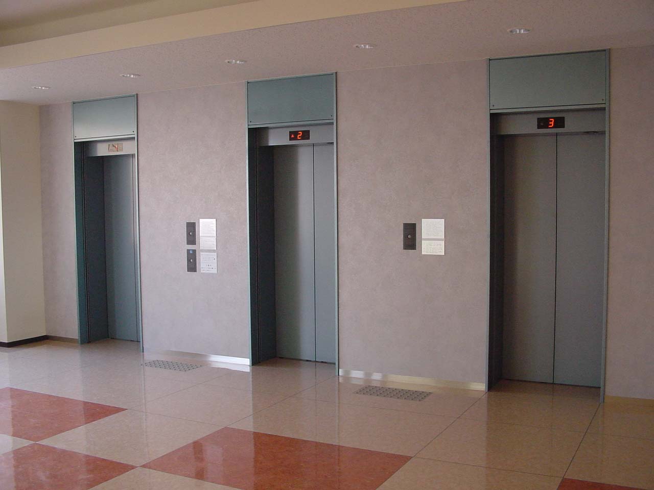Puertas autom&aacute;ticas